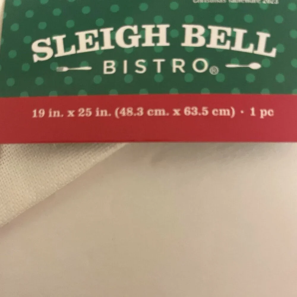 NWT- Grinch Who Stole Christmas Kitchen Towel